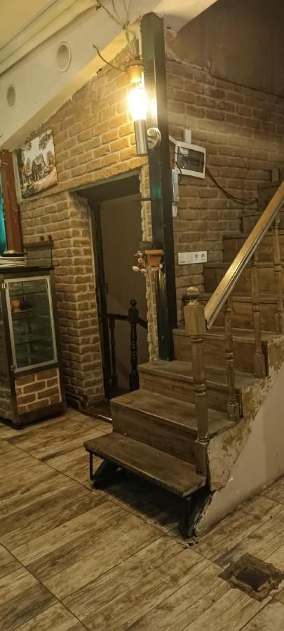 Armis Hostel 伊斯坦布尔 外观 照片